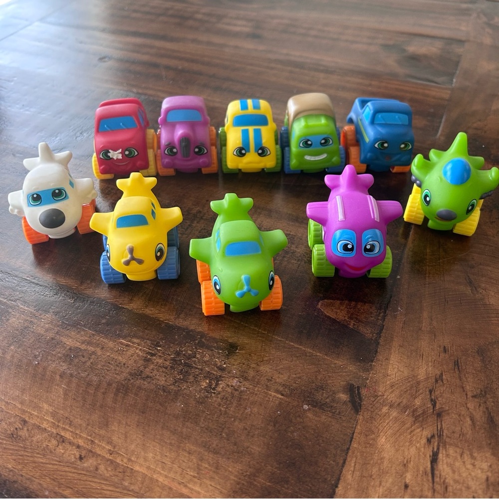 Spark Create Imagine 10 Piece —5 Airplanes & 5 Cars